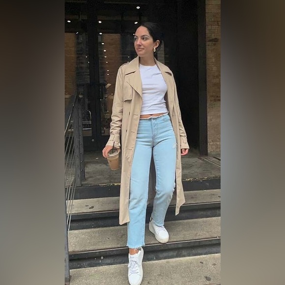 Levi’s Wedgie Straight Light Wash NWOT W27 x L28 - Picture 1 of 3